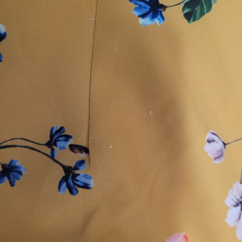 Black Halo Mustard Floral Midi Dress - Picture 11 of 11